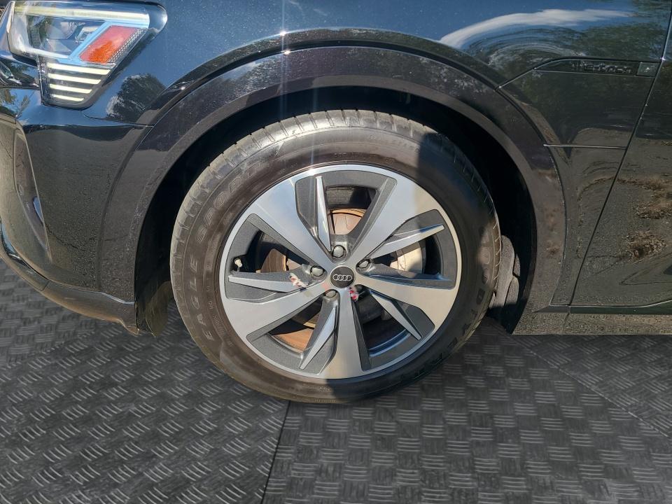 Used 2024 Audi Q8 e-tron SUV