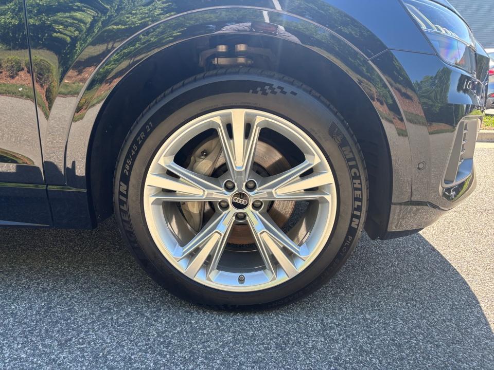 Used 2023 Audi Q8 SUV