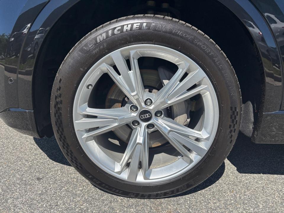 Used 2023 Audi Q8 SUV