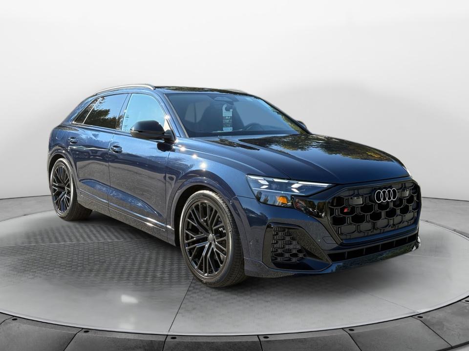 2027 Audi SQ8