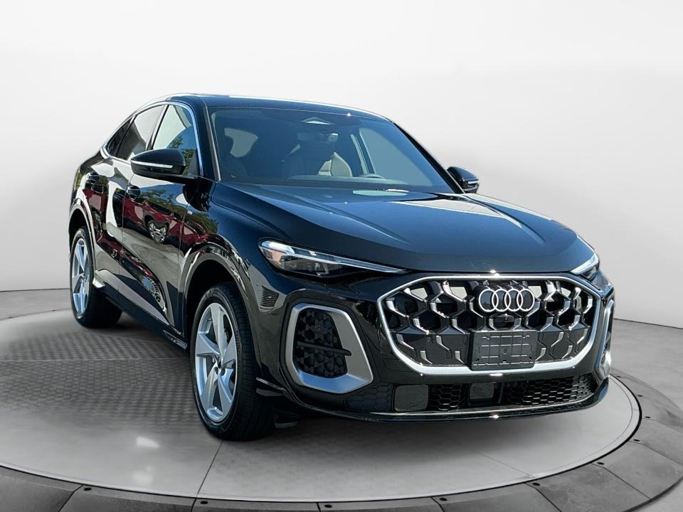 2025 Audi New Q5 Sportback Premium Plus's photo