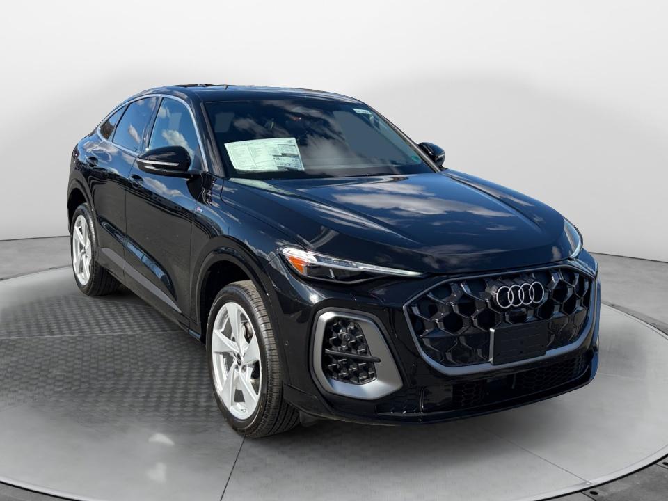 2025 Audi New Q5 Sportback Premium Plus's photo