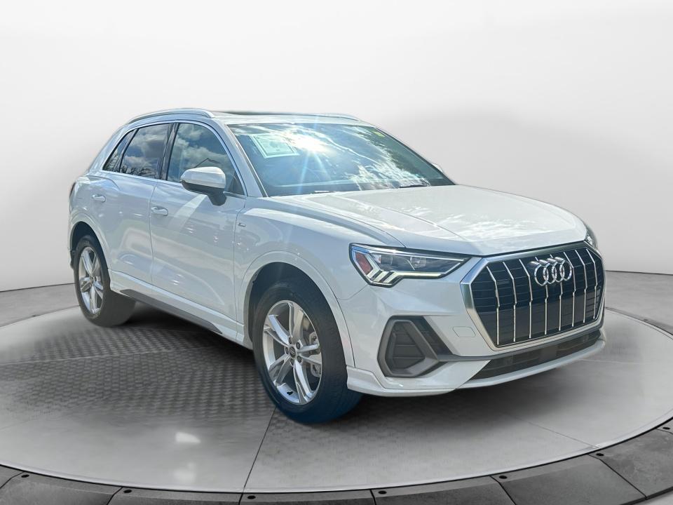 2023 Audi Q3