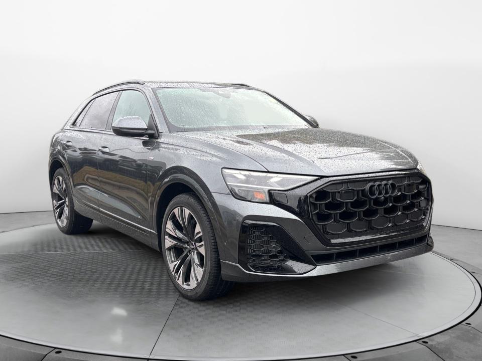 2026 Audi Q8 Premium Plus's photo