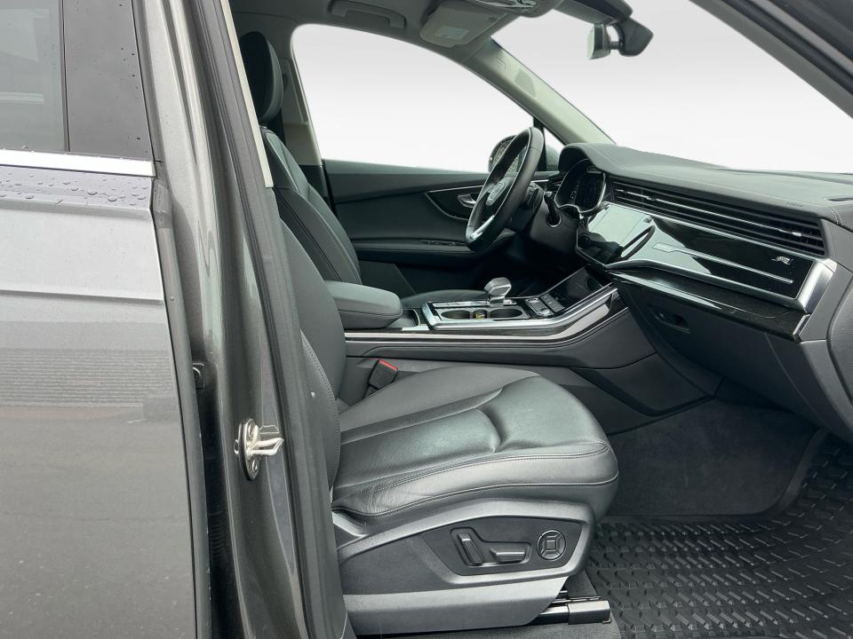 Used 2023 Audi Q7 SUV