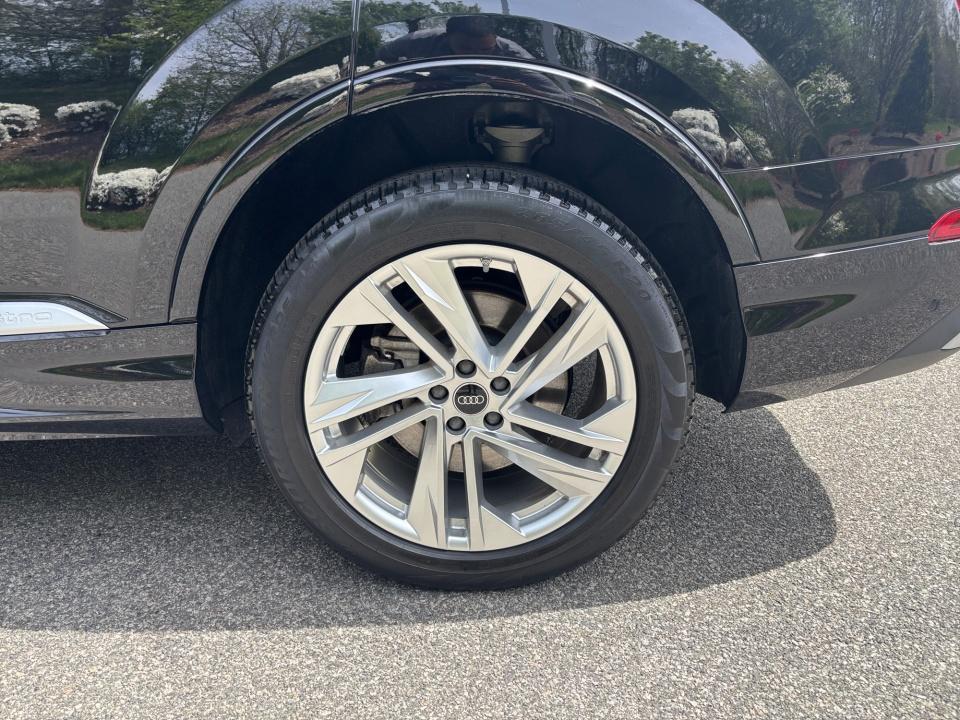 Used 2023 Audi Q7 SUV