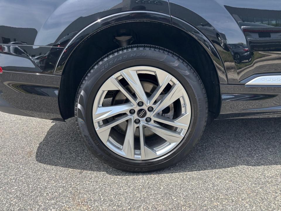 Used 2023 Audi Q7 SUV