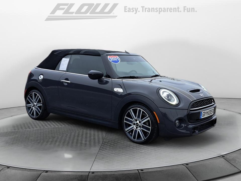 2021 MINI Convertible S's photo