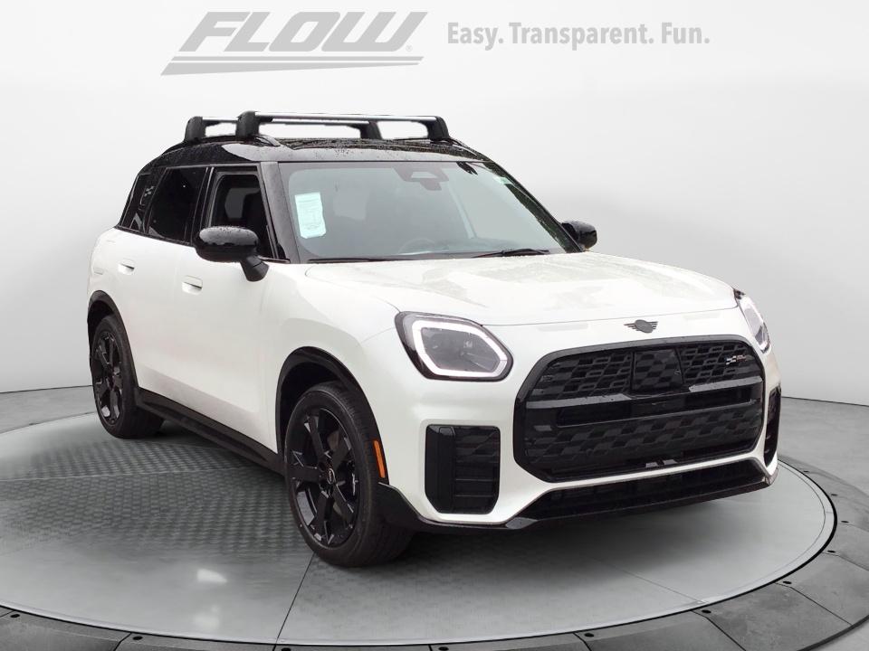 2026 MINI Countryman S's photo