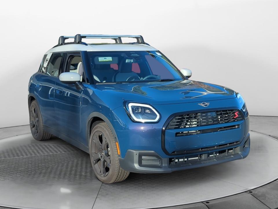 2025 MINI Countryman S's photo