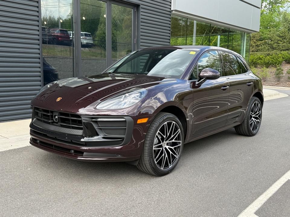 2026 Porsche Macan T
