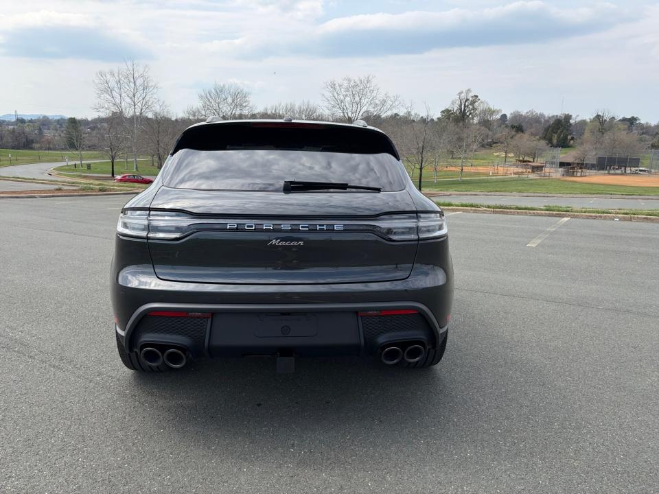 2026 Porsche Macan Base - Photo 6