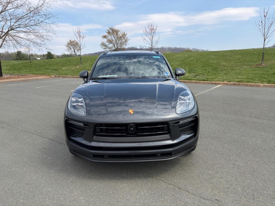 2026 Porsche Macan Base - Photo 10