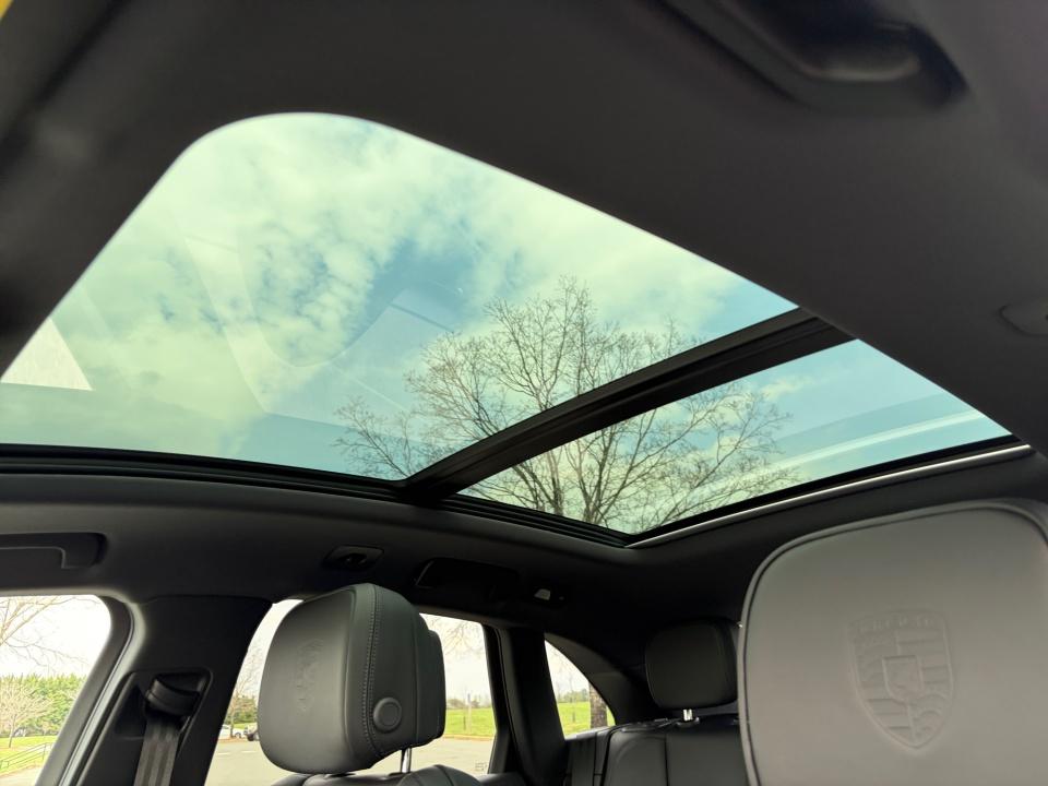 2026 Porsche Macan Base - Photo 19