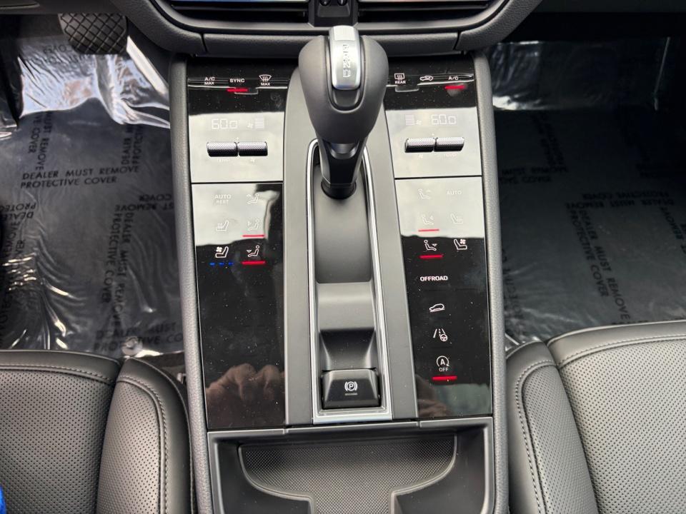 2026 Porsche Macan Base - Photo 21