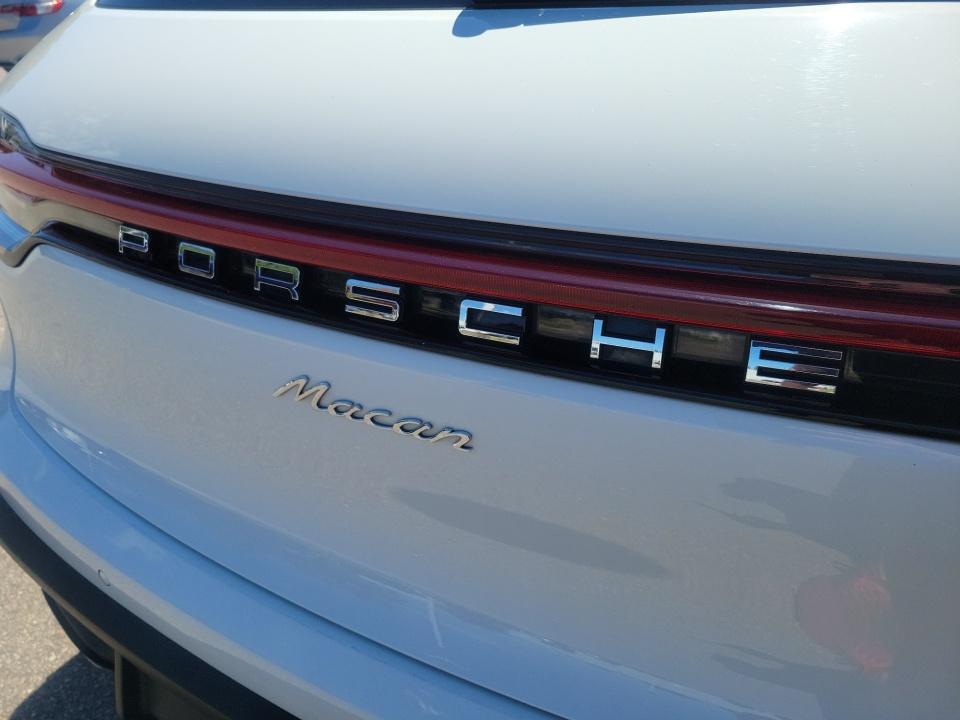 Used 2023 Porsche Macan SUV