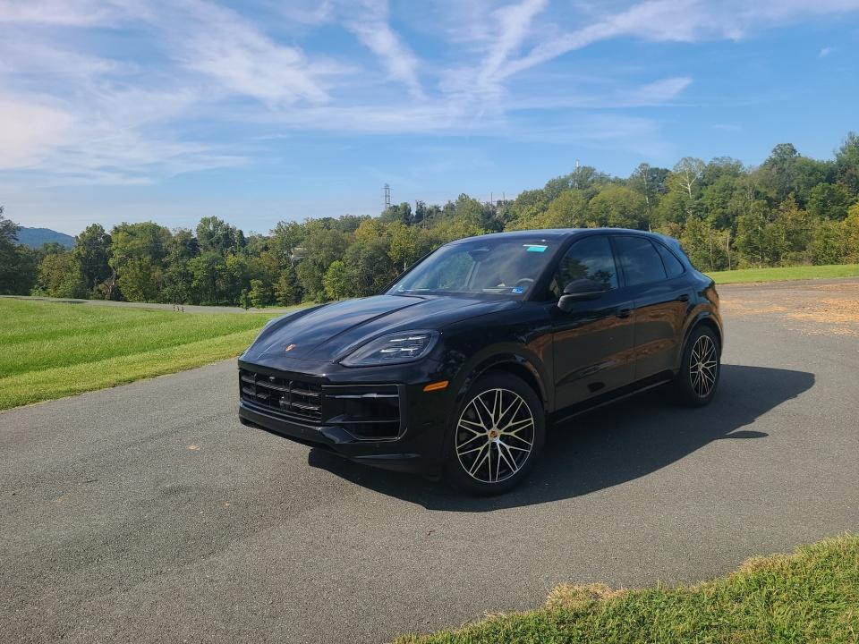 2026 Porsche Cayenne Base