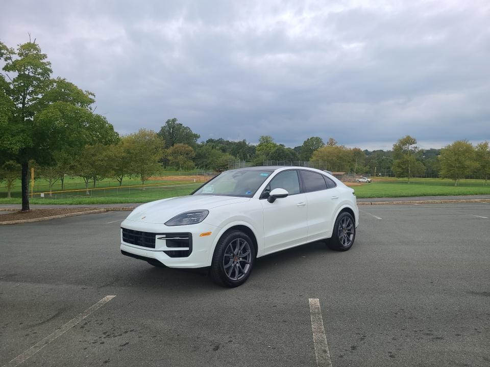 2026 Porsche Cayenne Coupe Base