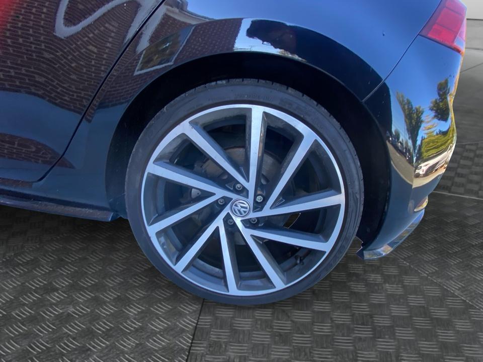 Used 2018 Volkswagen Golf R Hatchback