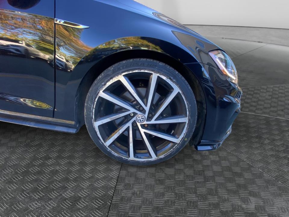 Used 2018 Volkswagen Golf R Hatchback