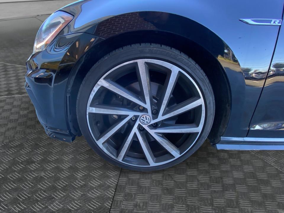 Used 2018 Volkswagen Golf R Hatchback
