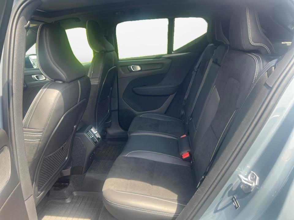 Used 2021 Volvo XC40 SUV