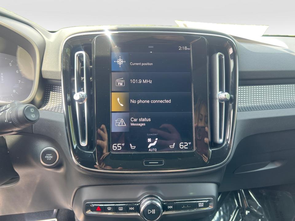 Used 2021 Volvo XC40 SUV