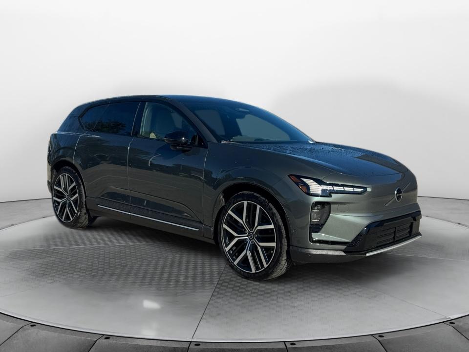 2027 Volvo EX60